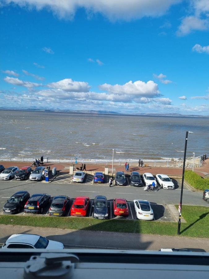 apartment 302 241 Marine Rad Morecambe Bagian luar foto